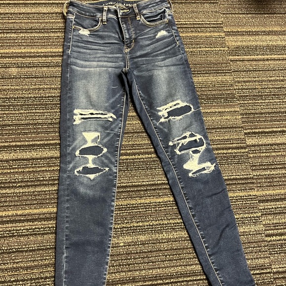 American Eagle - Picture 2 of 3